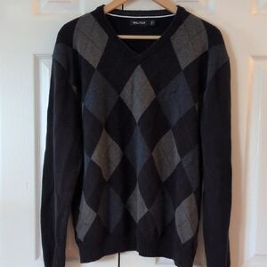 Nautica men's cotton V-Neck Argyle Sweater Navy and Gray XL